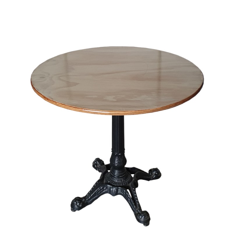 cafe table that is seen in paris